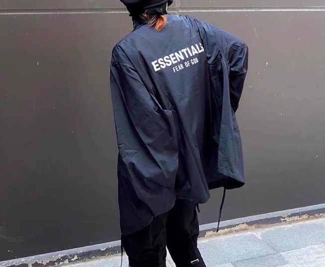 Essentials 에센셜 코치 자켓