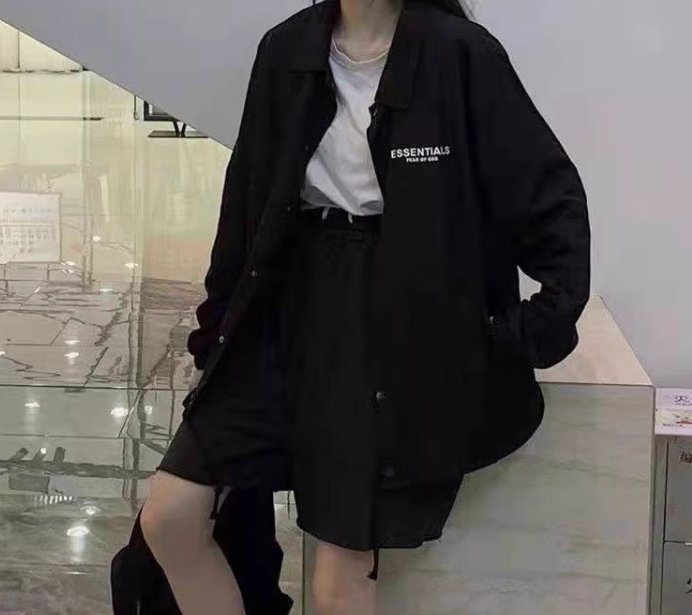 Essentials 에센셜 코치 자켓