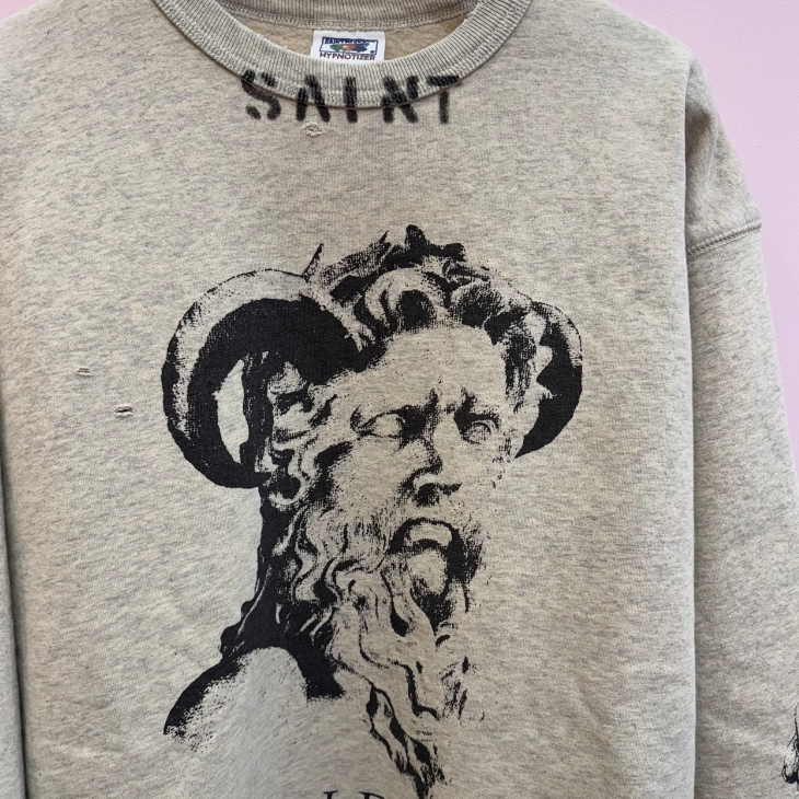 세인트 마이클 x 에리즈 크루 스웨트셔츠 미스터 에리즈 그레이