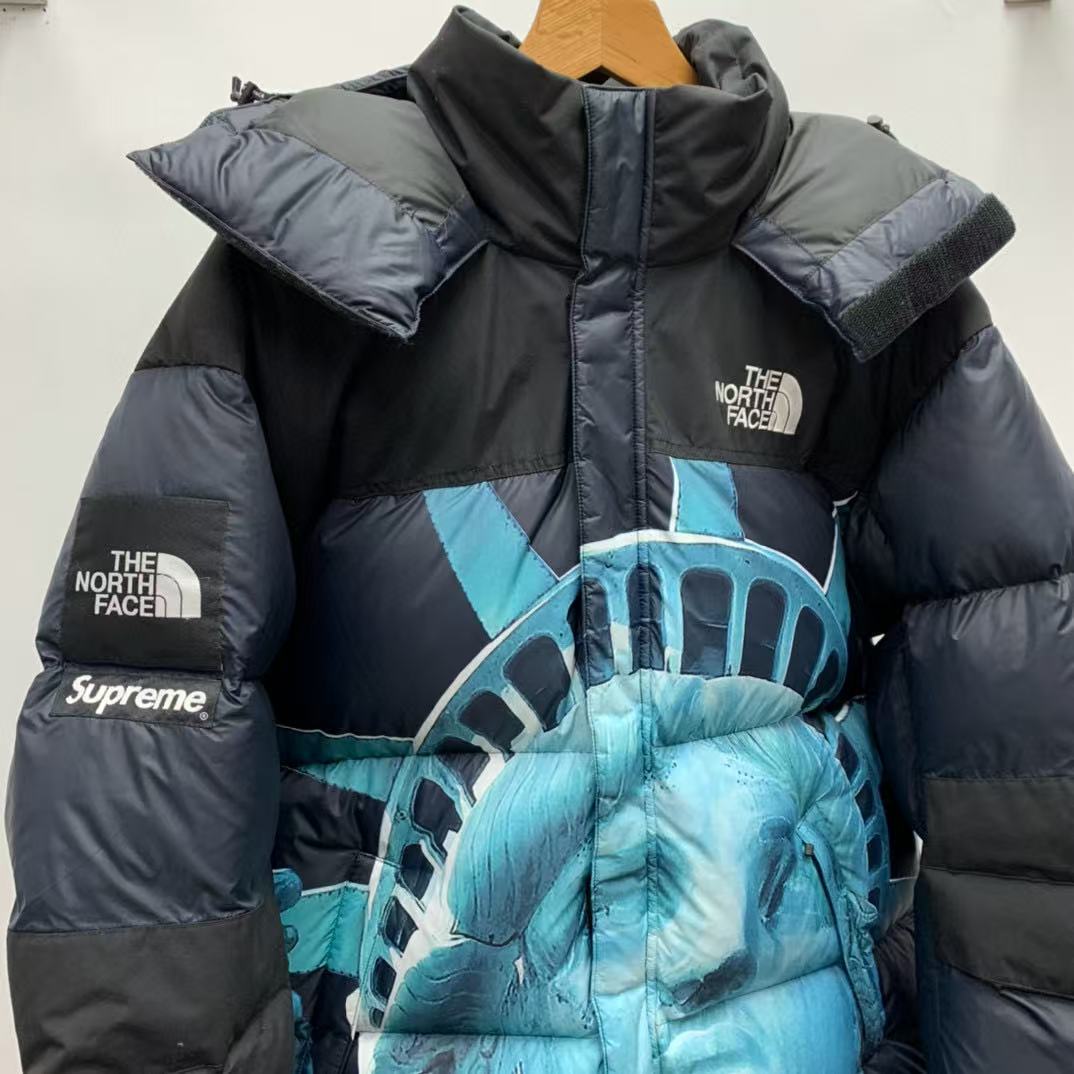 Supreme x The North Face Statue of Liberty Baltoro Jacket Black - 19FW