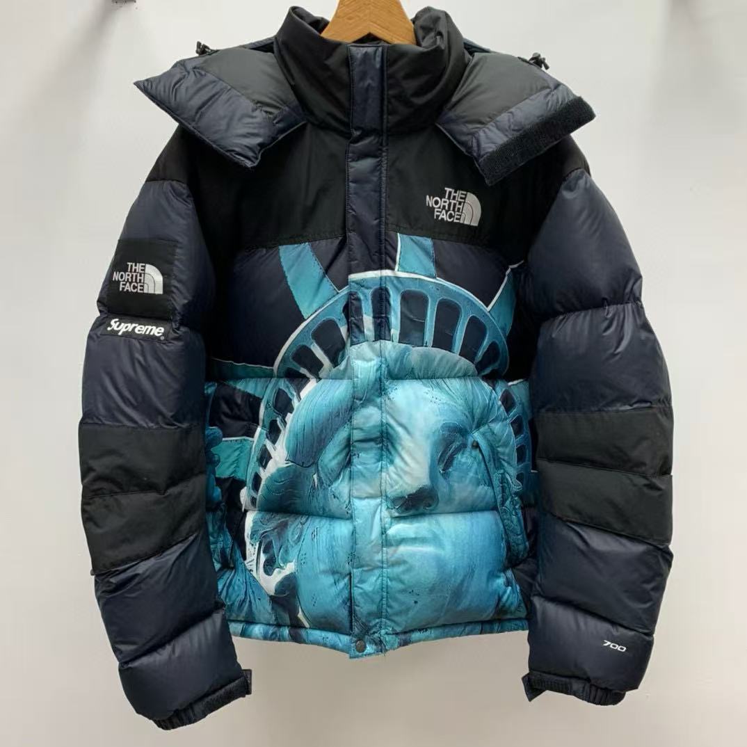 Supreme x The North Face Statue of Liberty Baltoro Jacket Black - 19FW