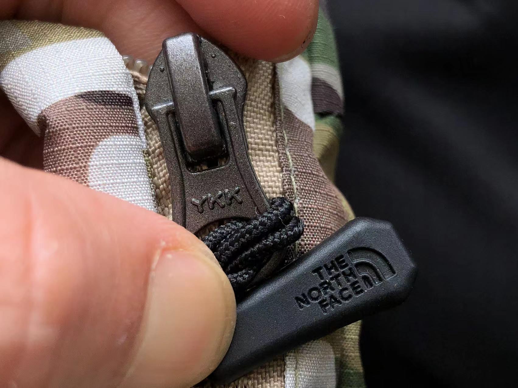 슈프림 x 노스페이스