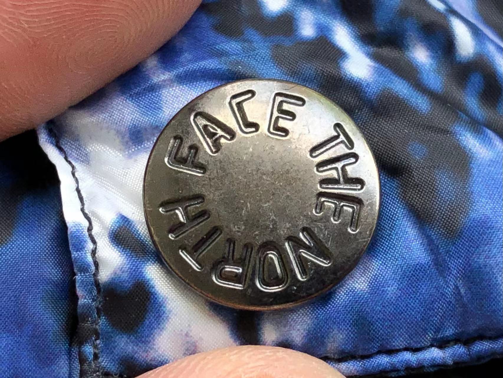 슈프림 x 노스페이스