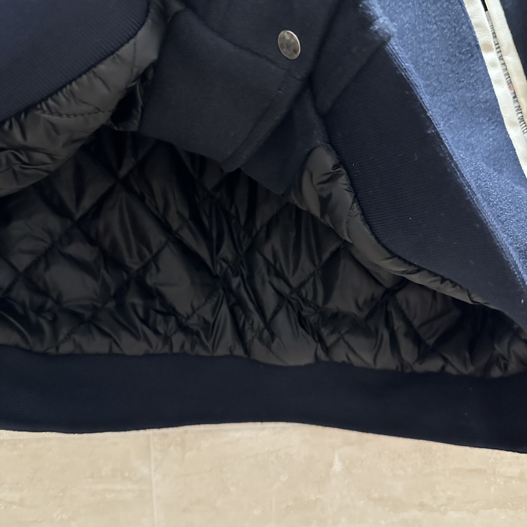 휴먼 메이드 바시티 자켓