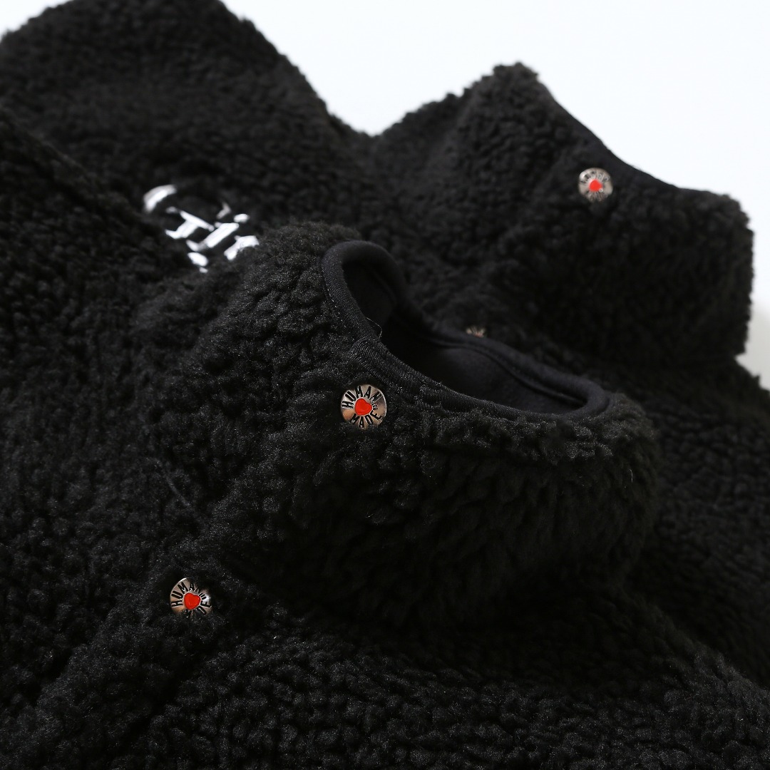 휴먼 메이드 x Girls Don't Cry 플리스 자켓