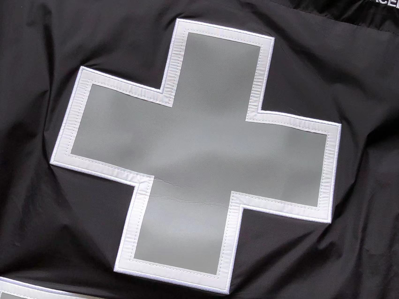 슈프림 x 노스페이스 레플리카