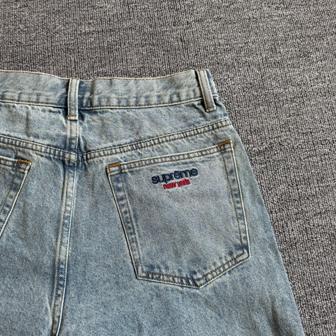 Supreme Baggy Jean Washed Indigo