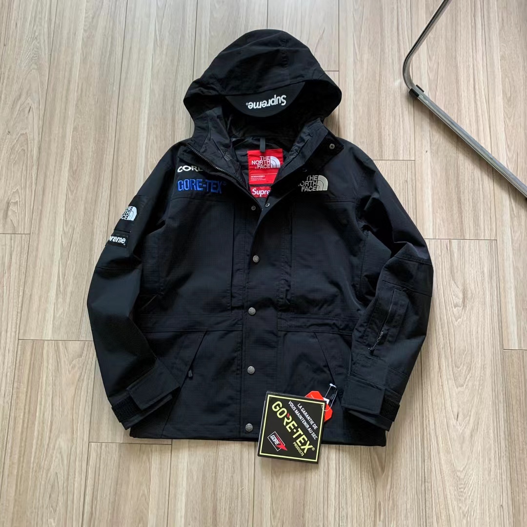 슈프림 x 노스페이스 익스페디션 자켓