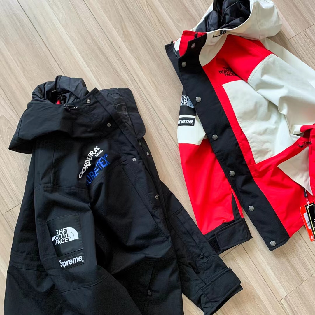 슈프림 x 노스페이스 익스페디션 자켓