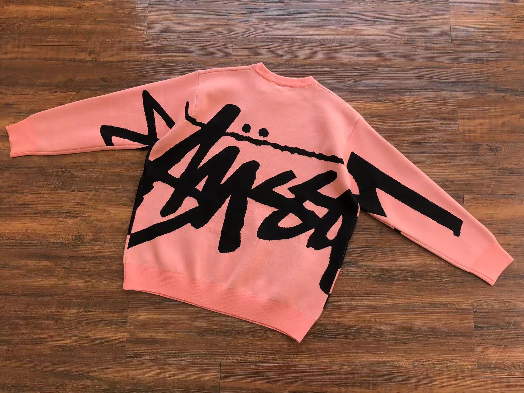 스투시 스탁 스웨터 핑크