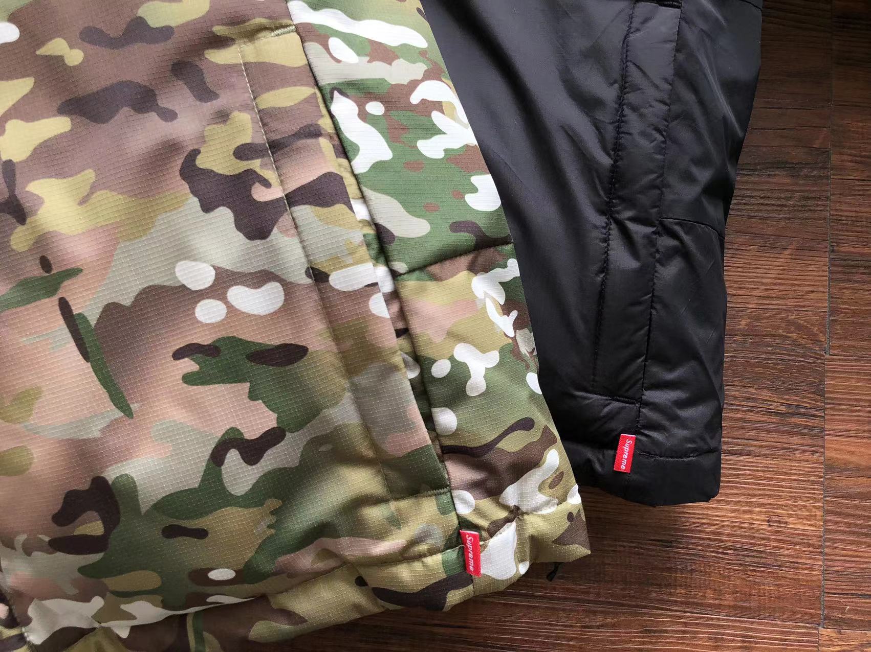 슈프림 x 노스페이스