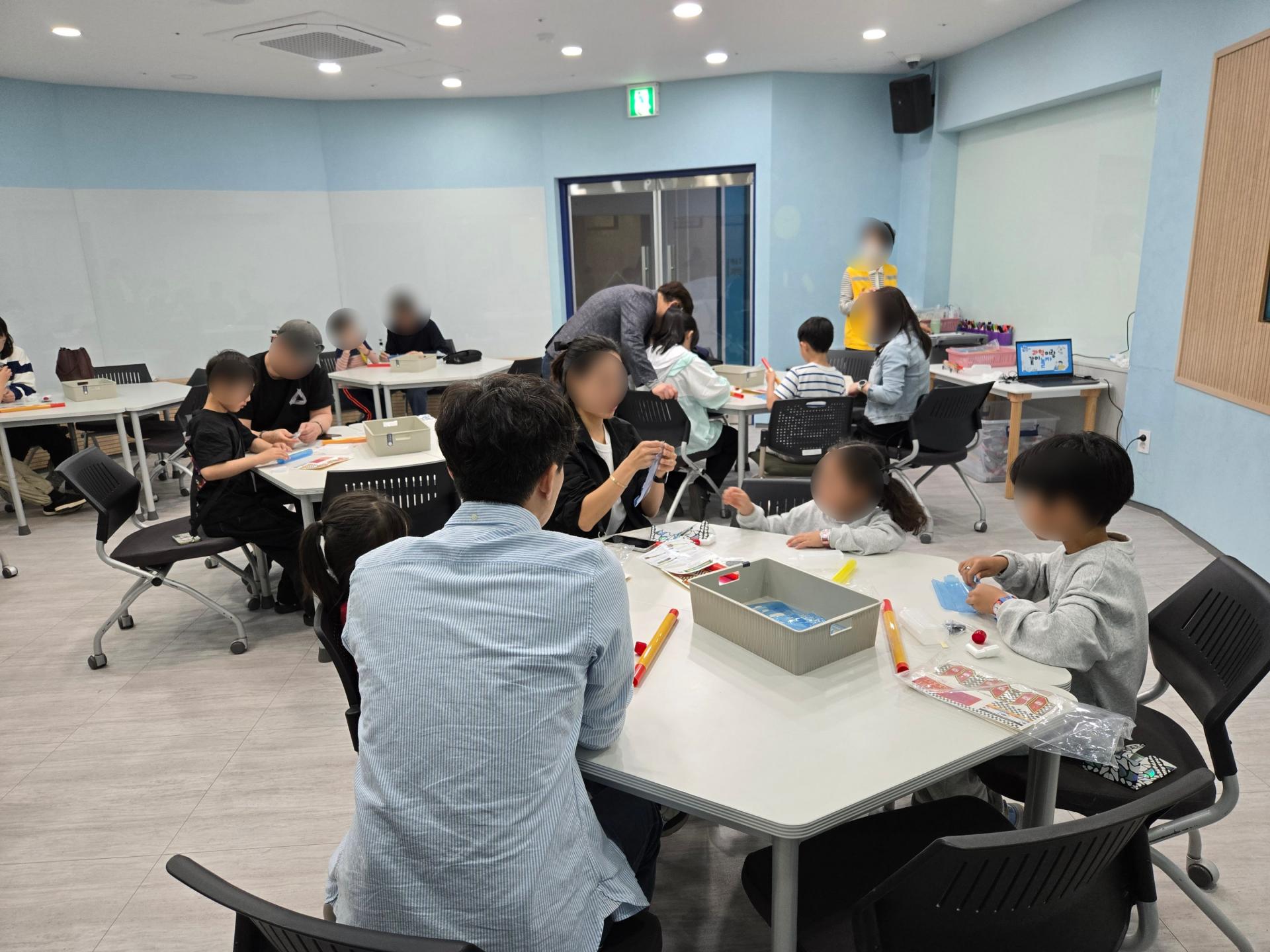 d80922e34eca2.jpg