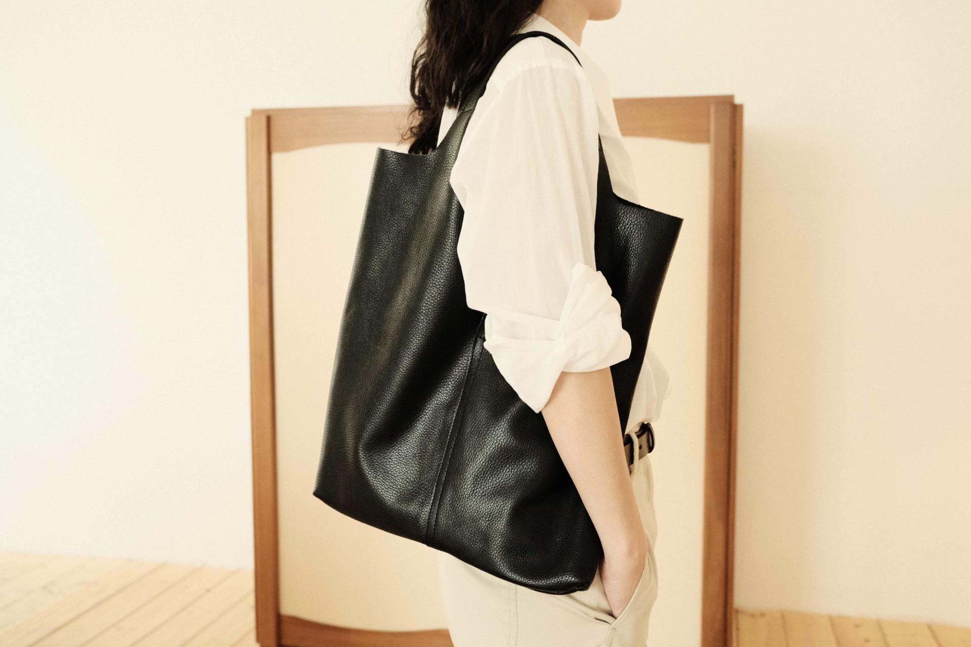 Forma Bag - Black