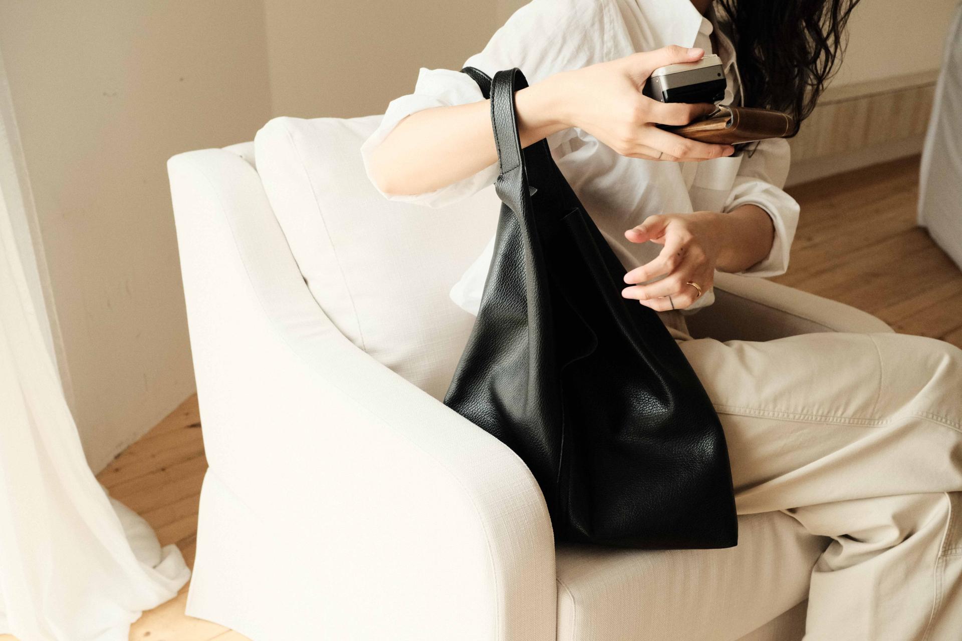 Forma Bag - Black