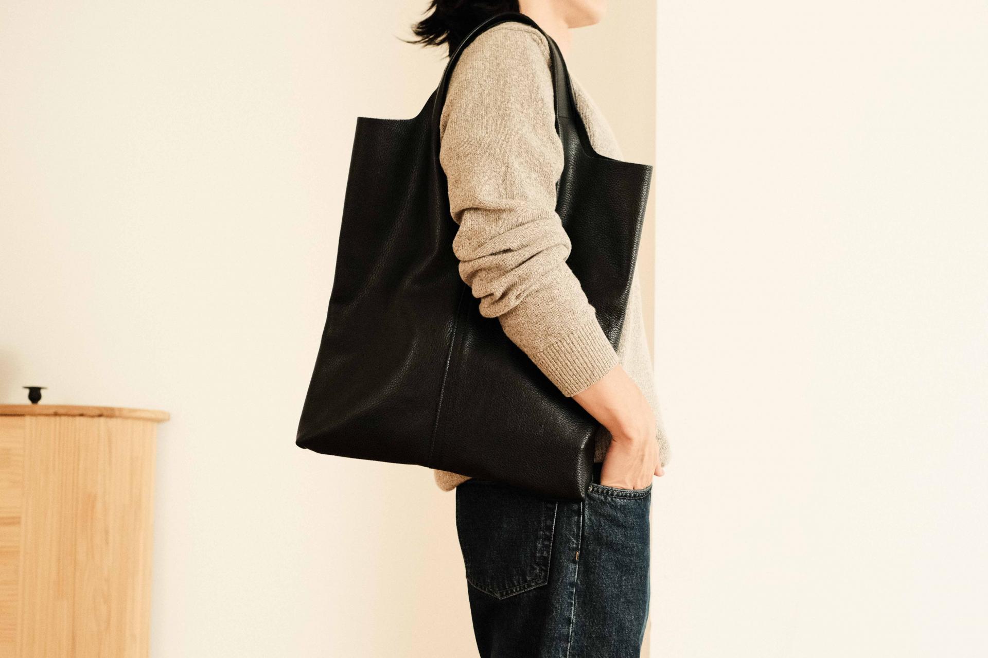 Forma Bag - Black