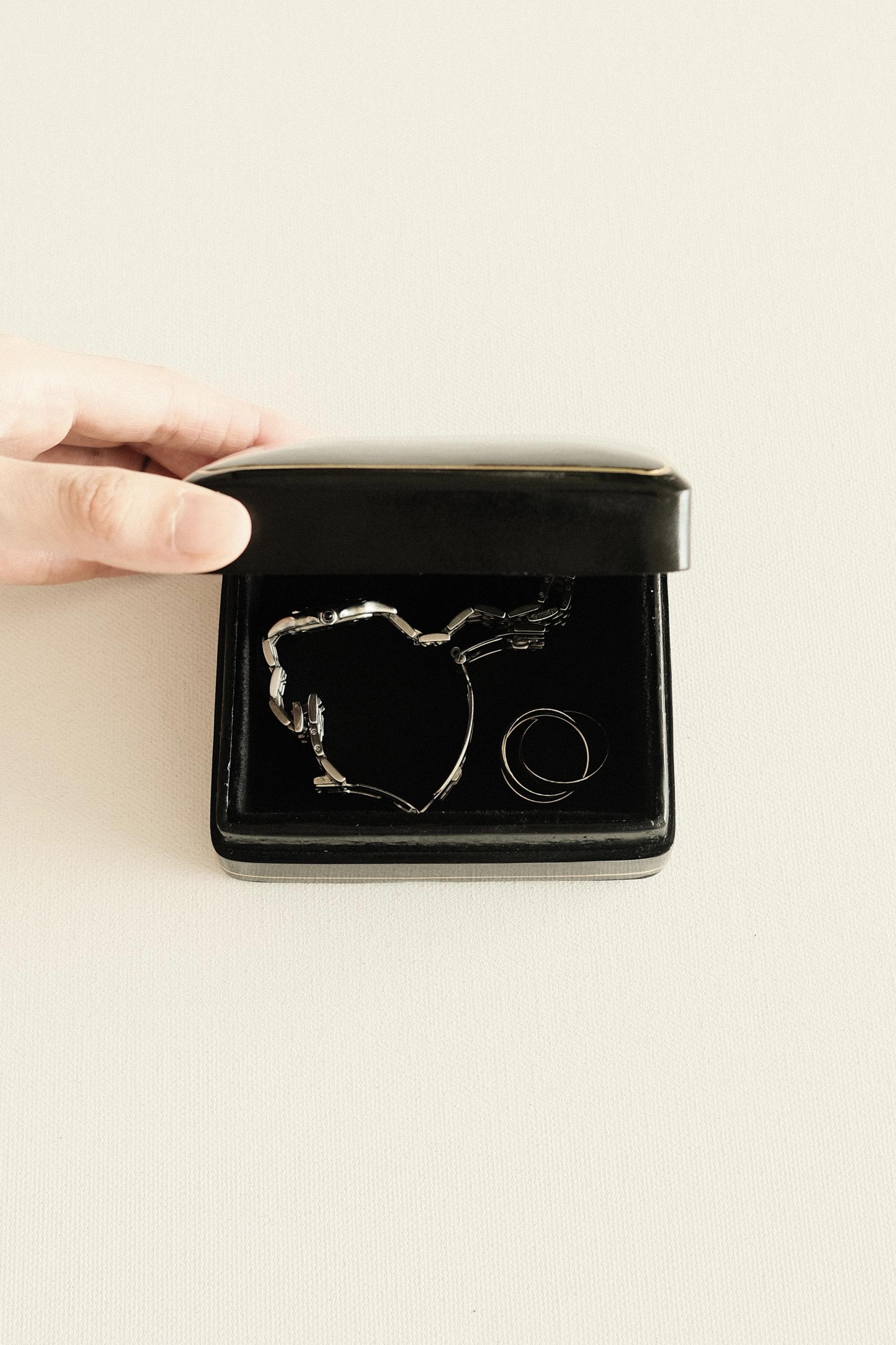 Square Box - Black