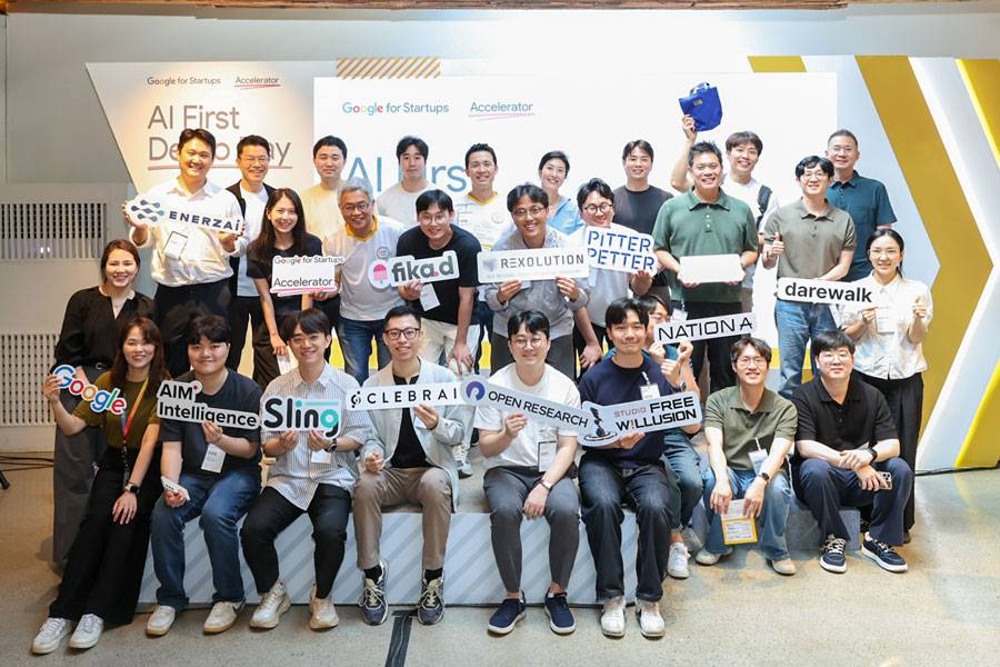 ‘구글 포 스타트업 액셀러레이터: AI 퍼스트’ 데모데이에 참여한 AI 스타트업 관계자들 / 출처=구글코리아