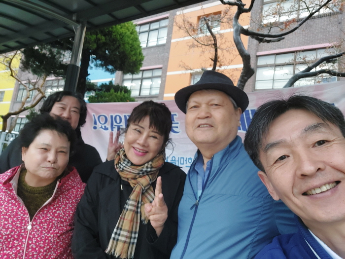 135f005a3c340.jpg