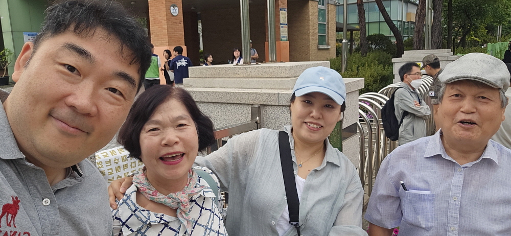 ae432b366424e.jpg