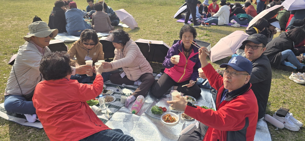 d8811b699d821.jpg