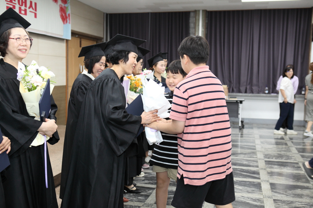 e680f90b861a6.jpg