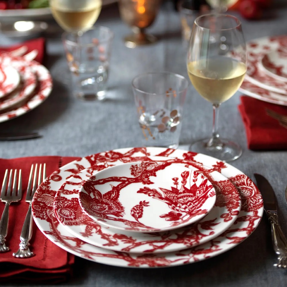 Arcadia Crimson Small Plates, Set of 4 (Caskata) 스몰 플래터 세트 4개