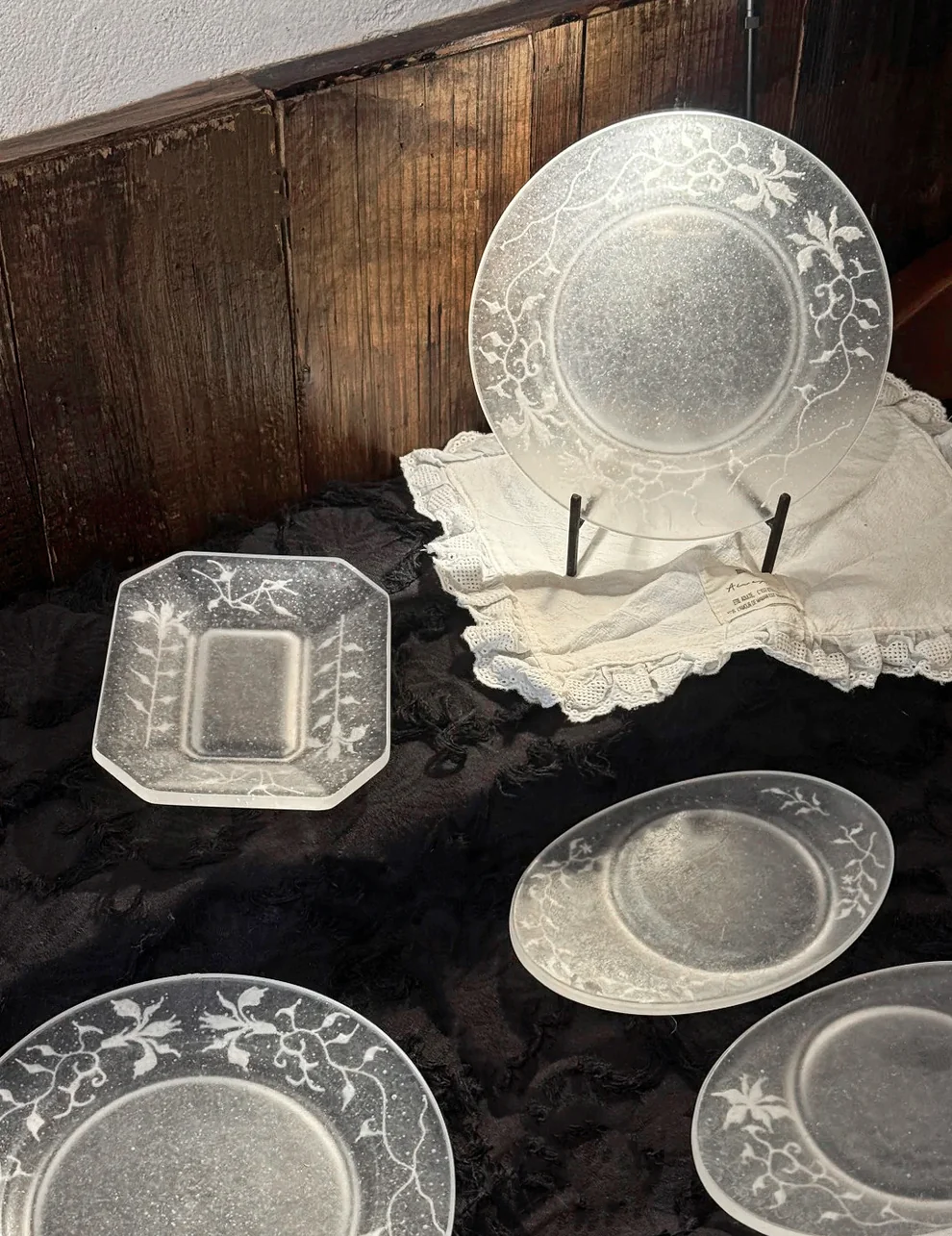 FROSTED GLASS PATE DE VERRE OVAL TRAY 얼은 유리 팔레트 드 베르 타원형 플레이트
