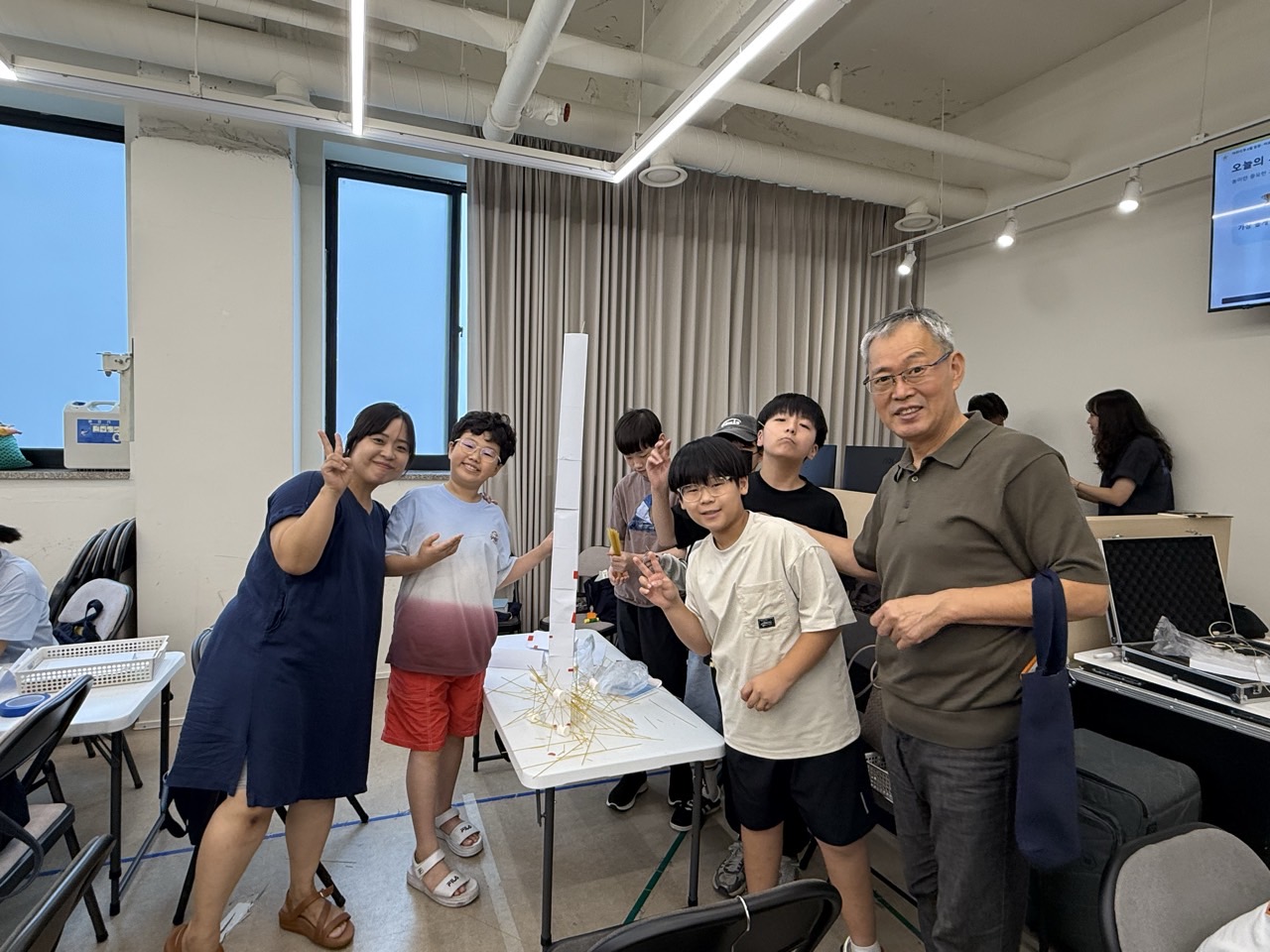 d42285e653ff1.jpg