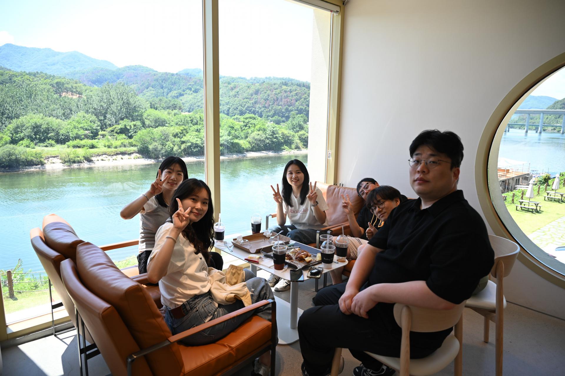 fa3f021b44079.jpg