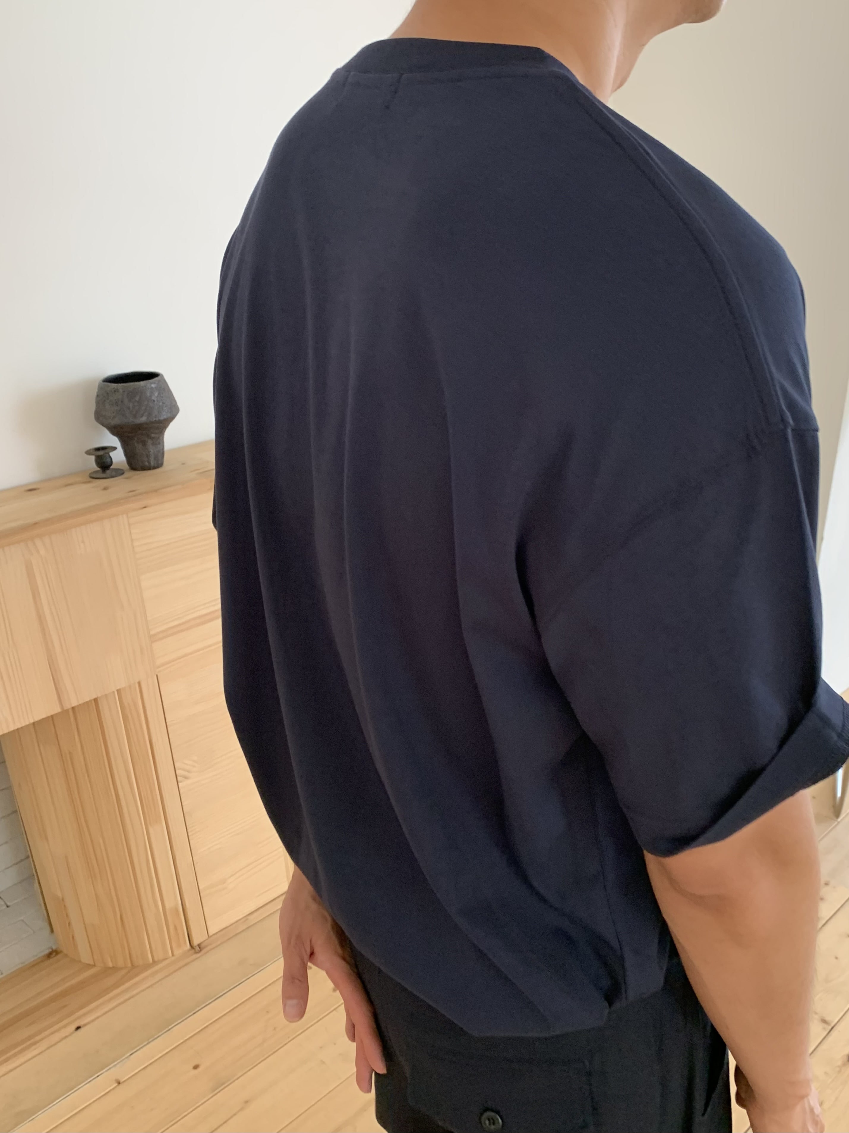 Sage T-shirt (navy)