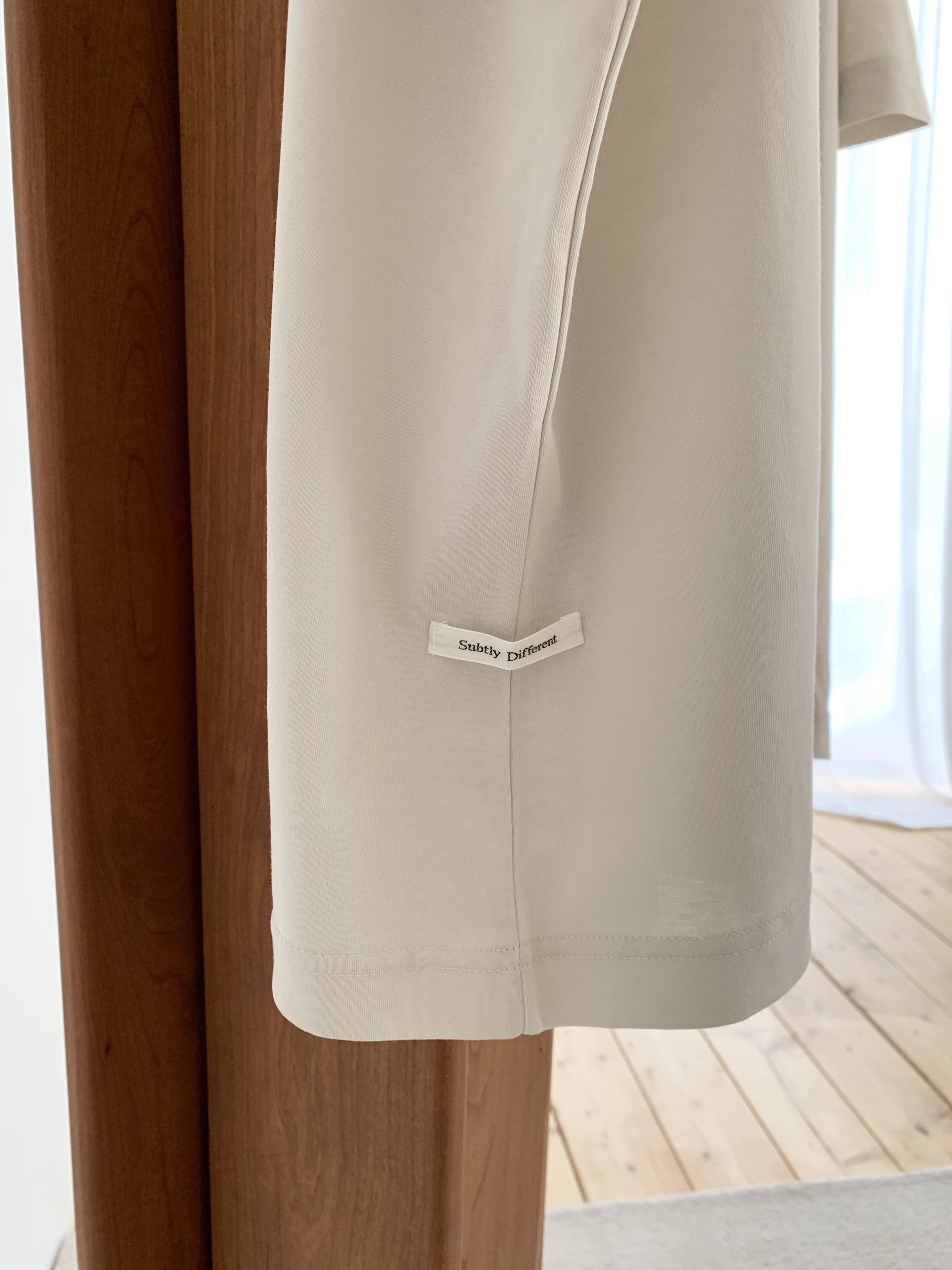 Sage T-shirt (mint beige)