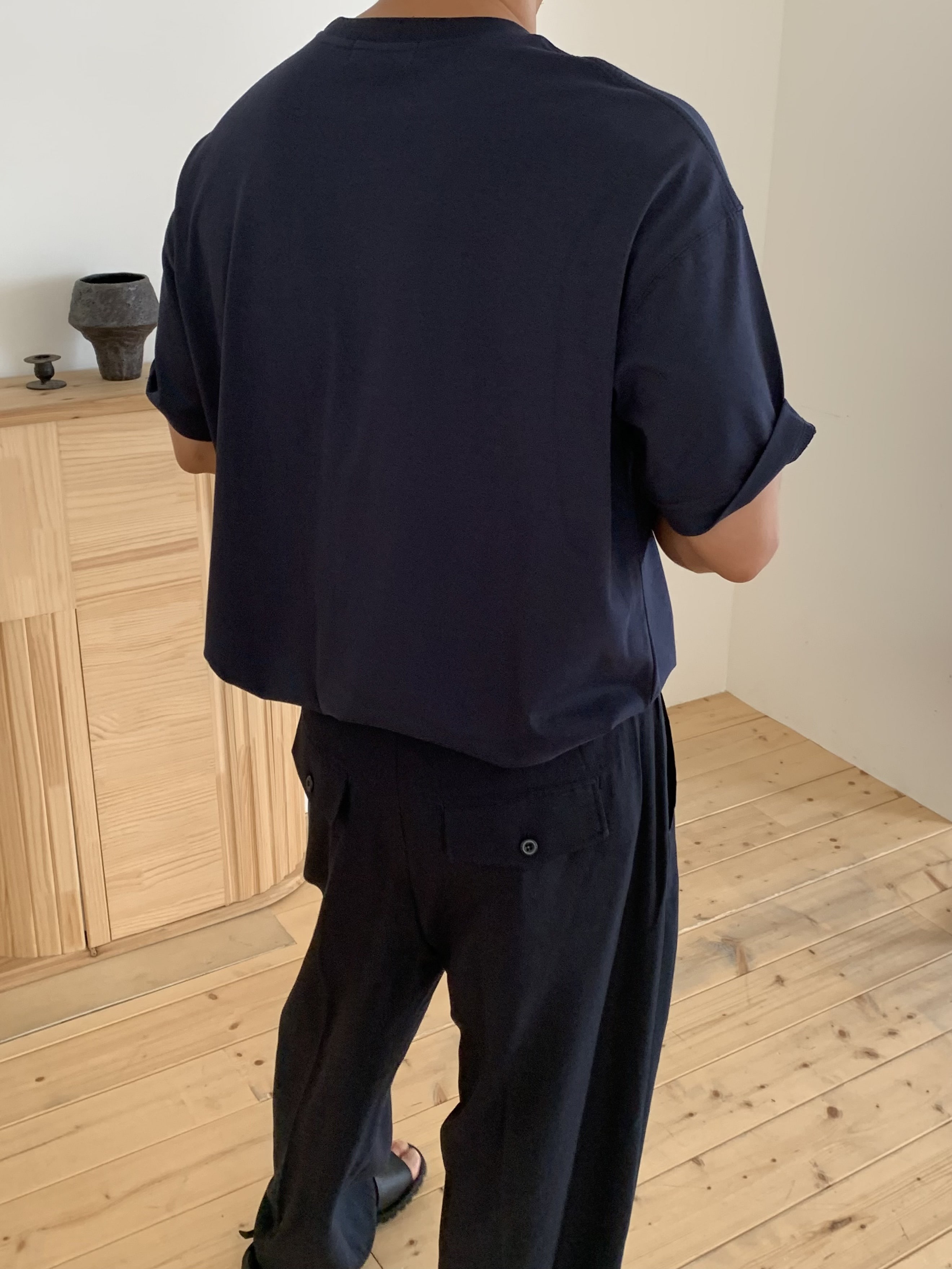 Sage T-shirt (navy)