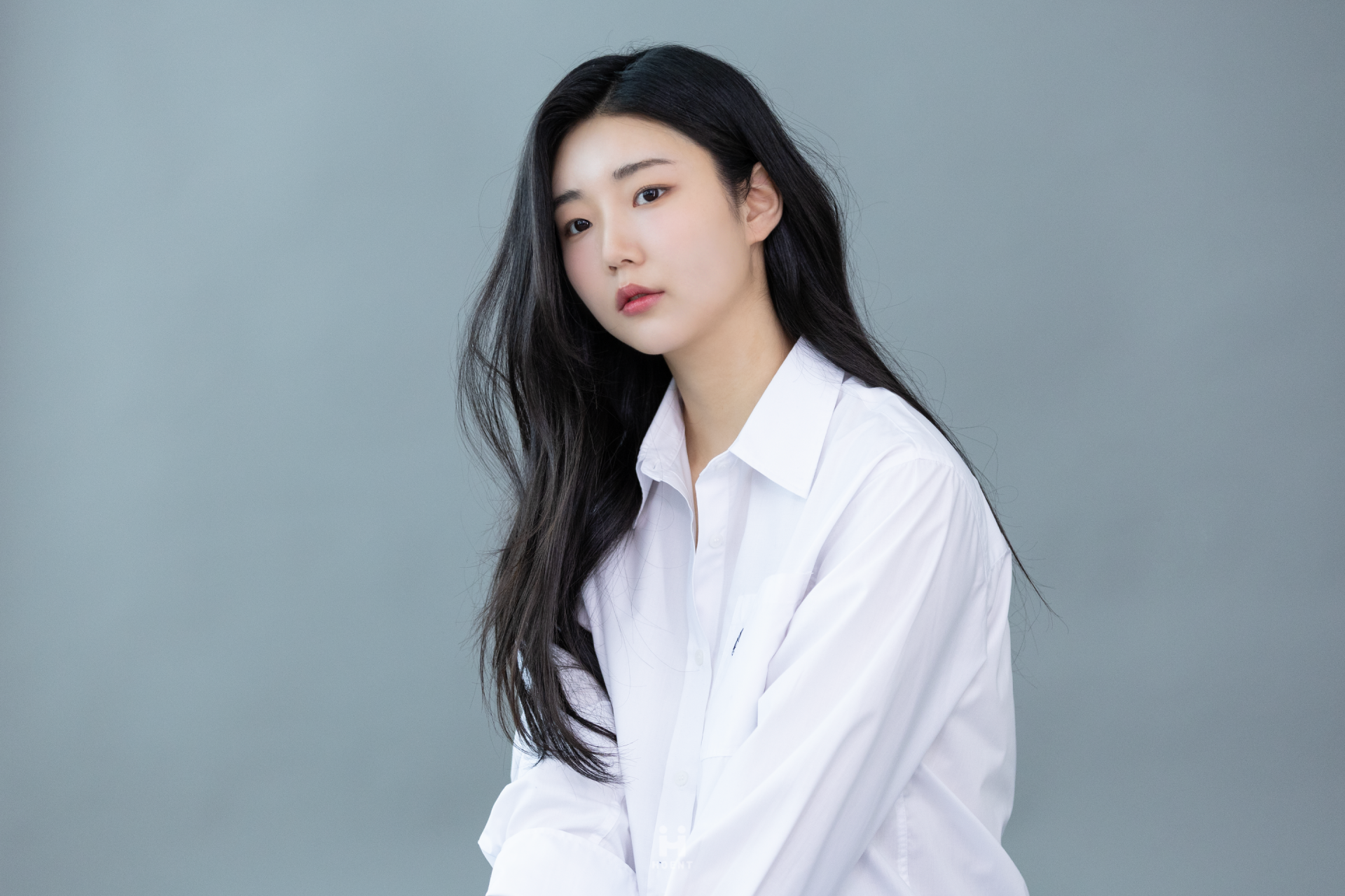 이승현 프로필_비하인드_가로 5.png