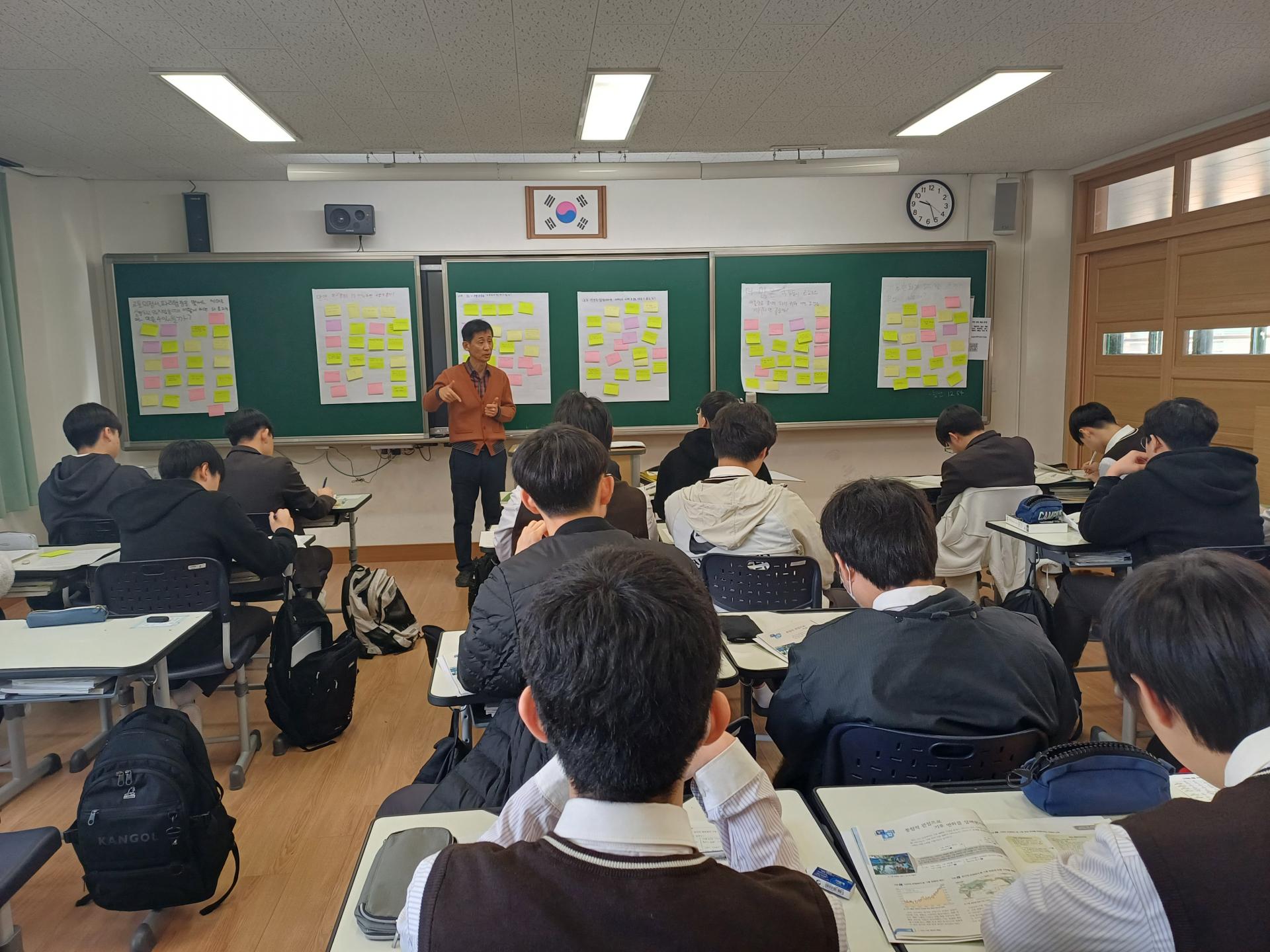 수석교사가 20년 수업 방식을 바꾼 이유 : B면 이야기, image size:1920x1440