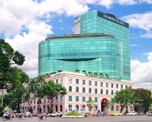 Diamond Plaza Building