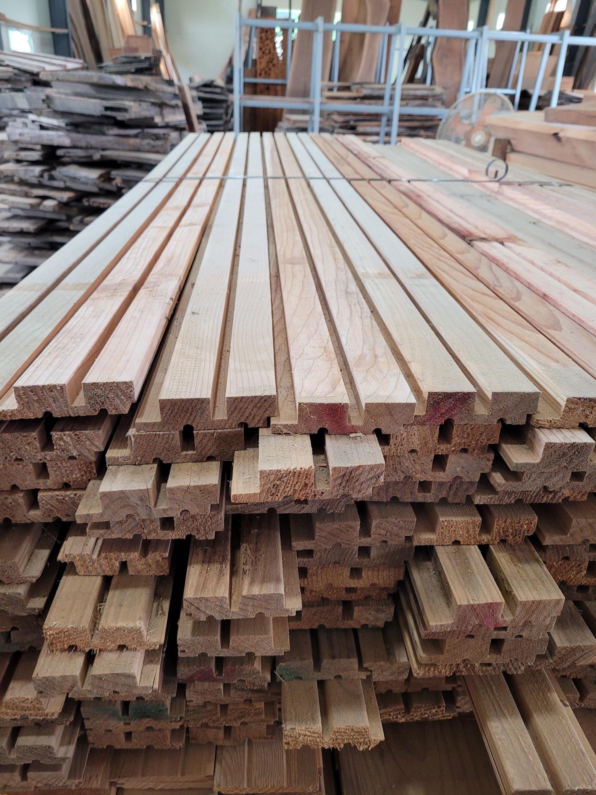 5cc221ef15895.jpg