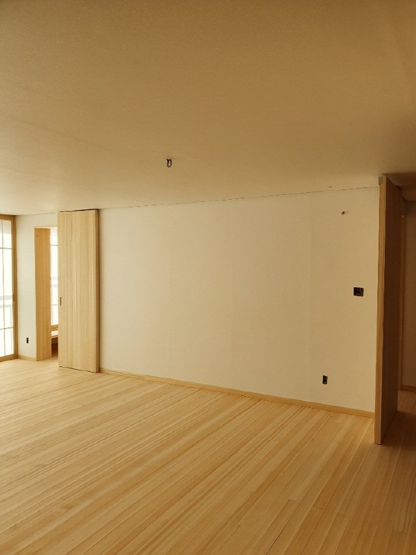 81039e83ba8ae.jpg