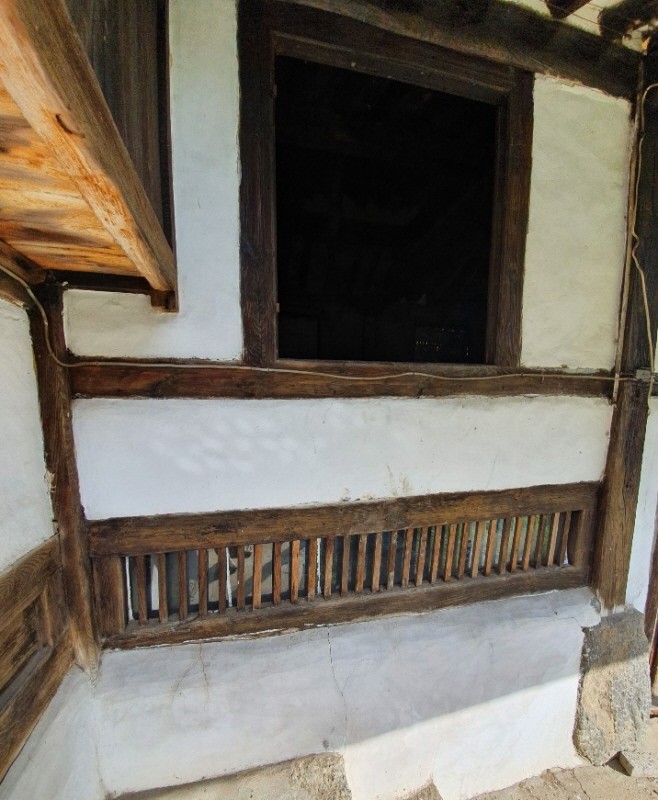 908a817121490.jpg