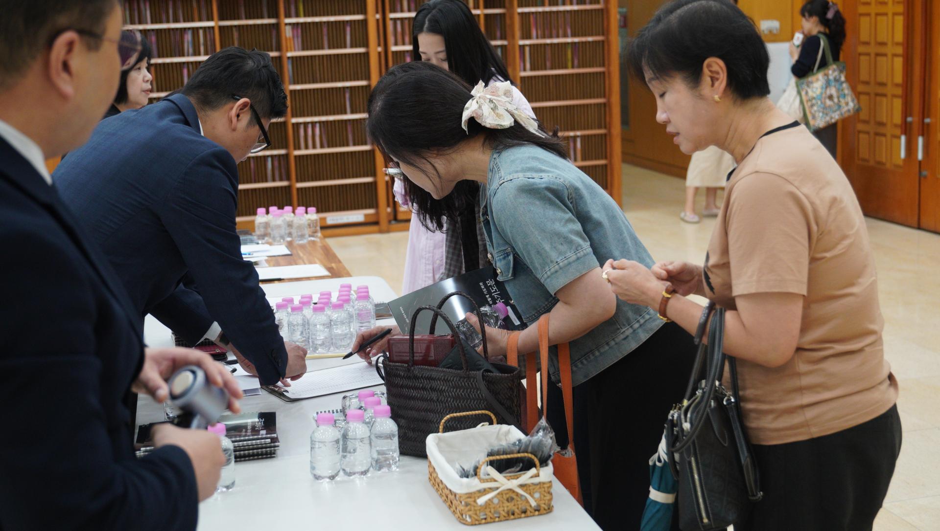 8c4839a2616ab.jpg