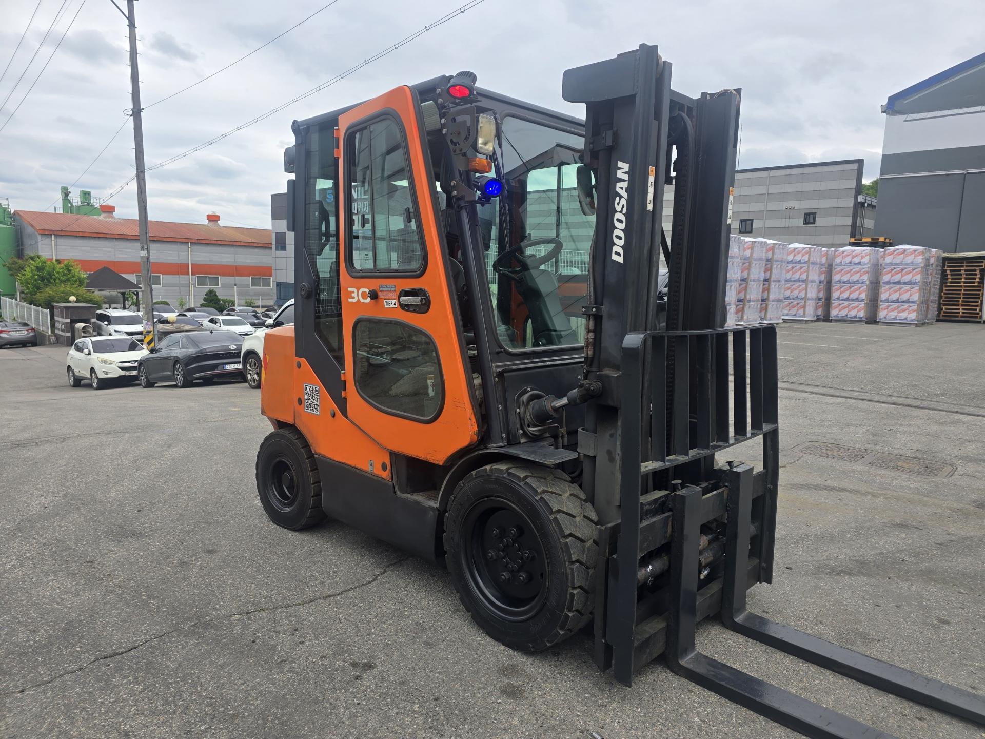 02aa6673dd879.jpg