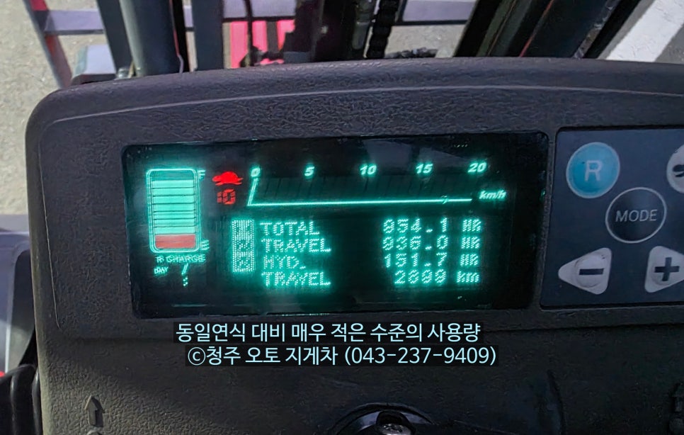 051f032f82aac.jpg