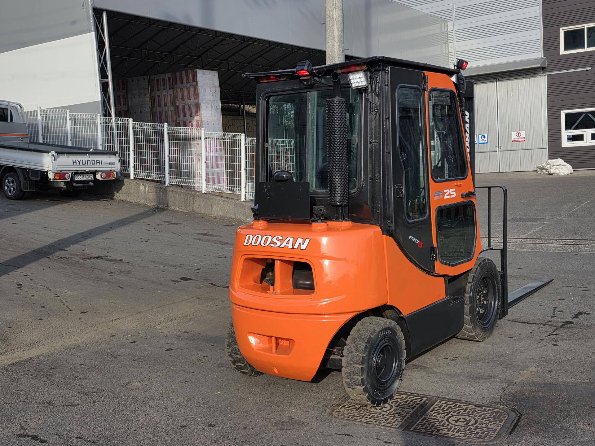 1e241efd7883b.jpg