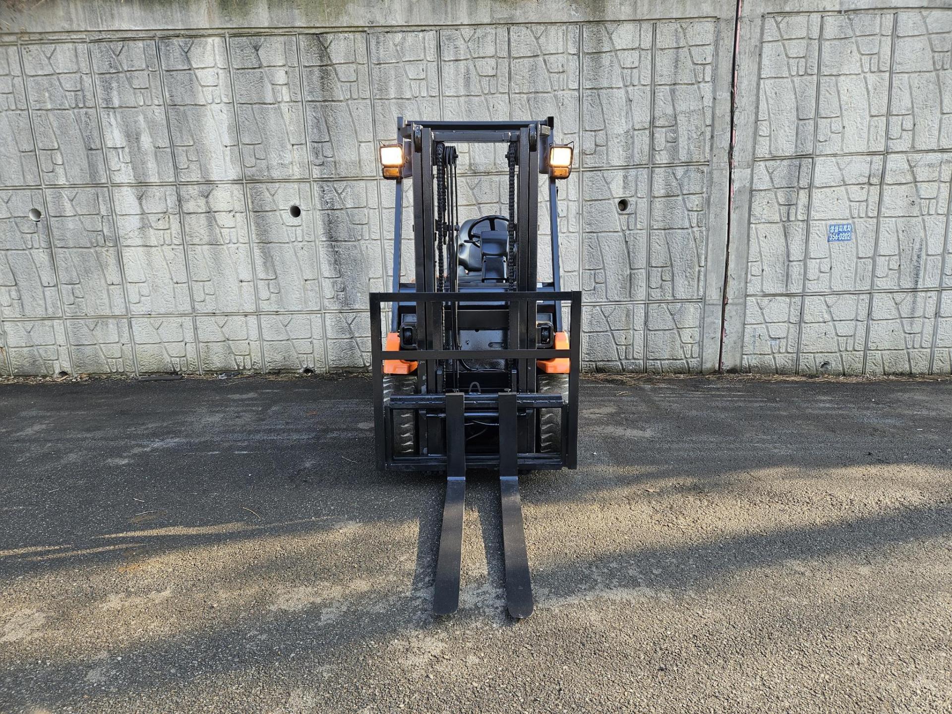 20031a80ba17f.jpg