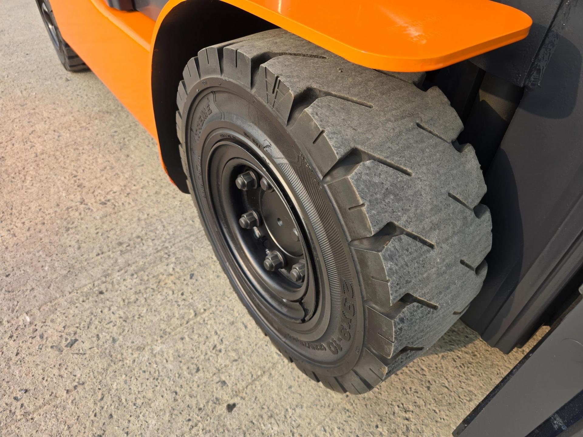 2f8e34384d67d.jpg