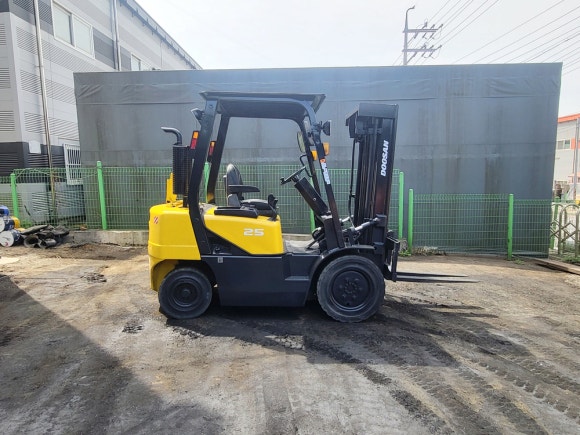4621fafe949cc.jpg