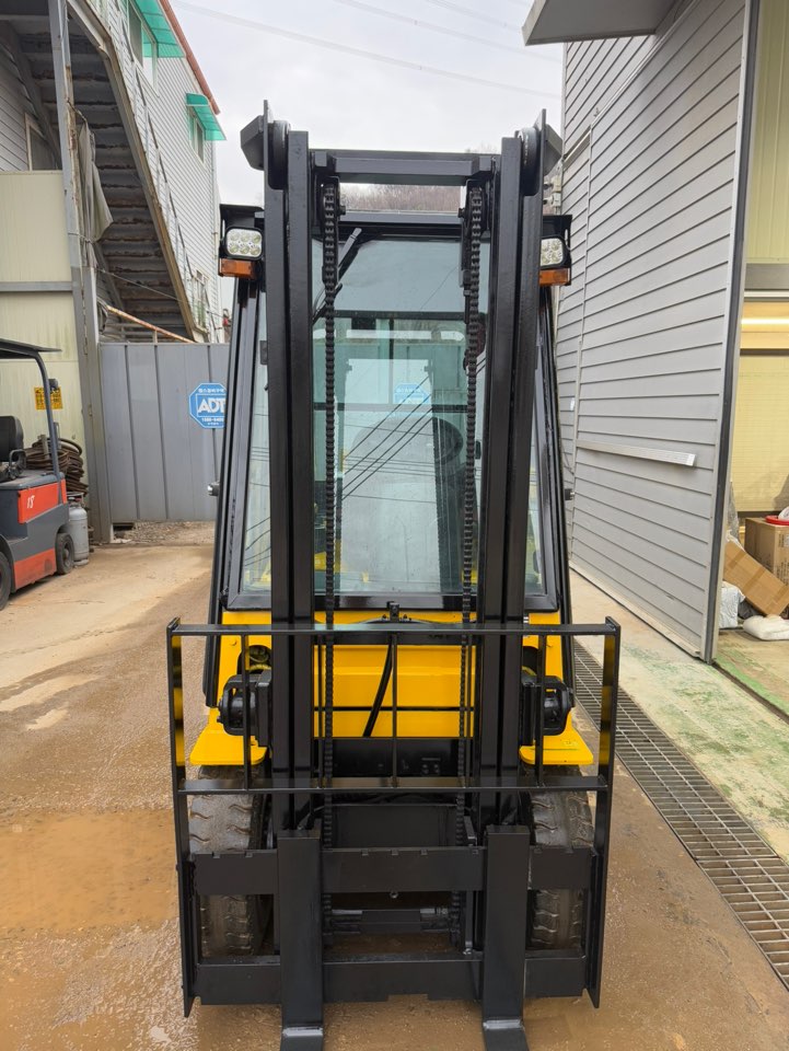 636ec7960eade.jpg