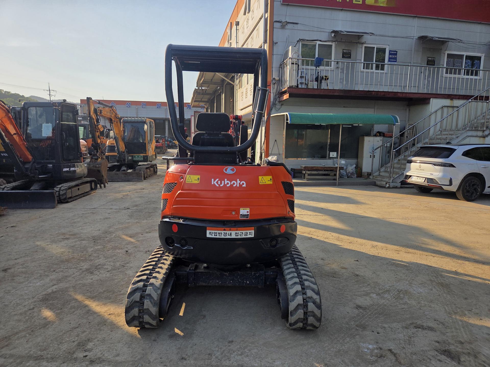 6bbec530e9d64.jpg