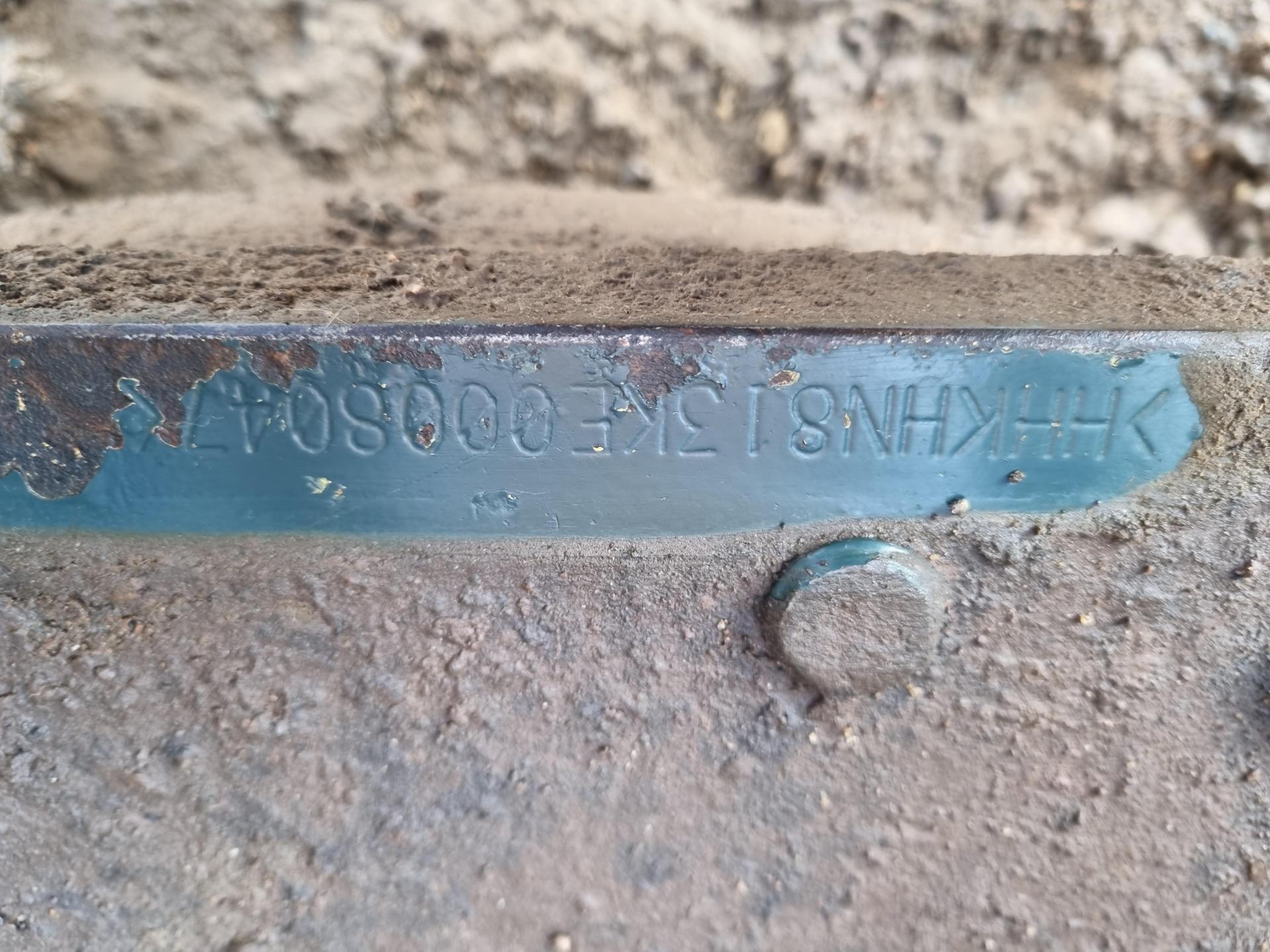 7af596f562606.jpg