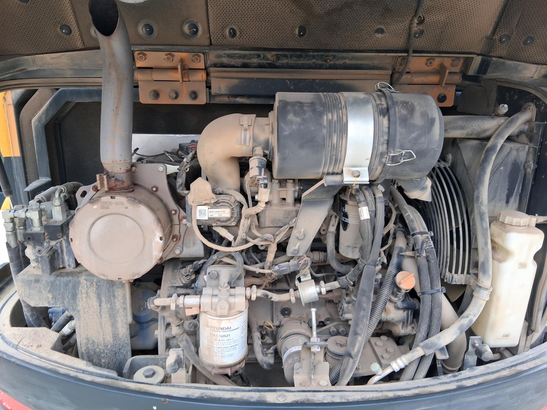 837c6611585cd.jpg