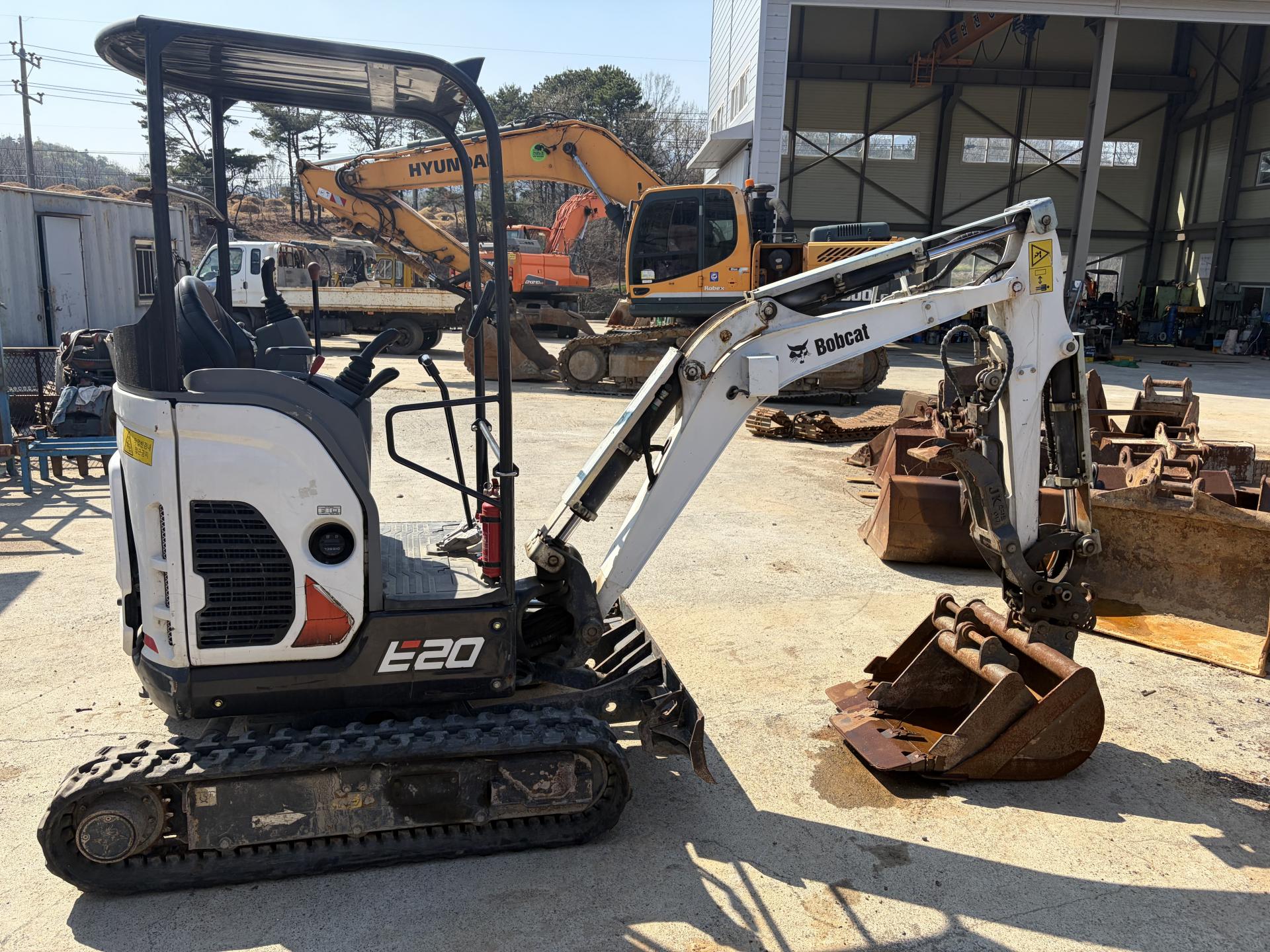 893c5058f1fbf.jpg